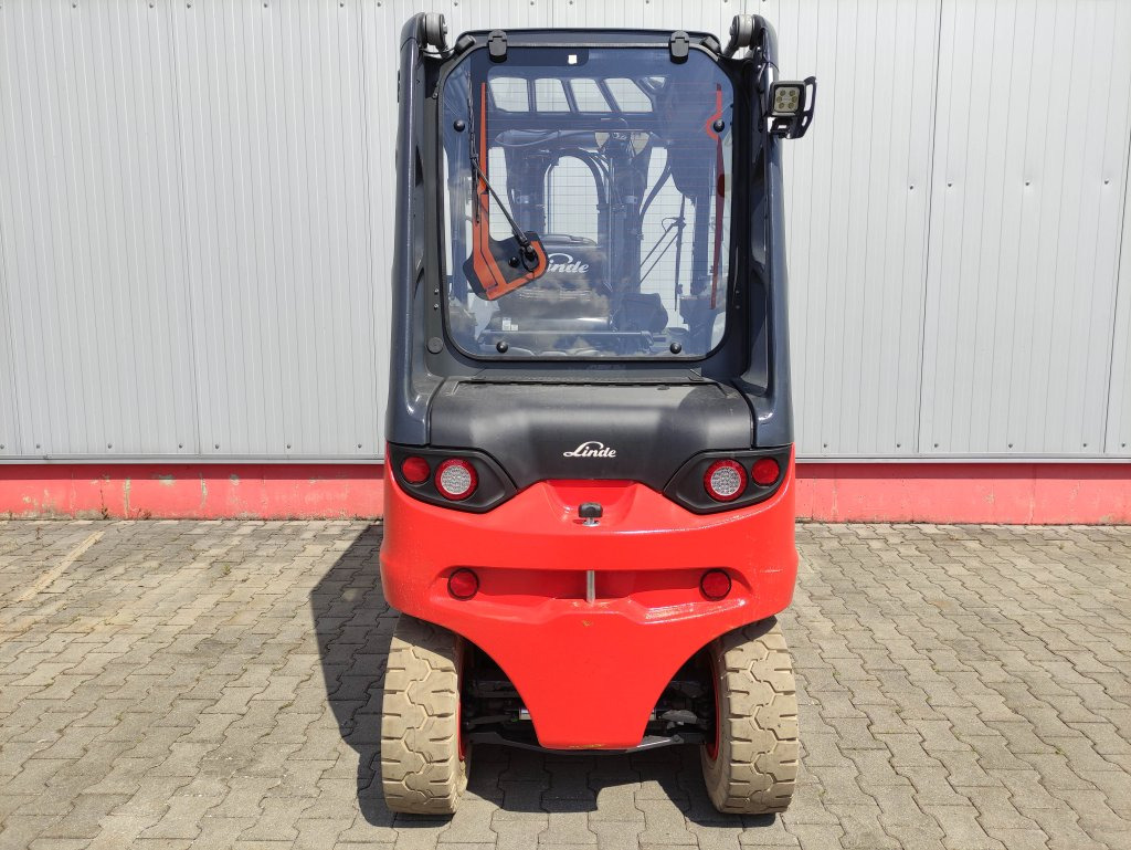 Linde E50HL-01-388 - מלגזה חשמלית: תמונה 4 Linde E50HL-01-388 - מלגזה חשמלית: תמונה 4