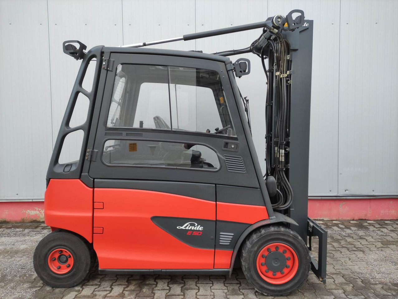 Linde E50HL-01-388 - מלגזה חשמלית: תמונה 2 Linde E50HL-01-388 - מלגזה חשמלית: תמונה 2