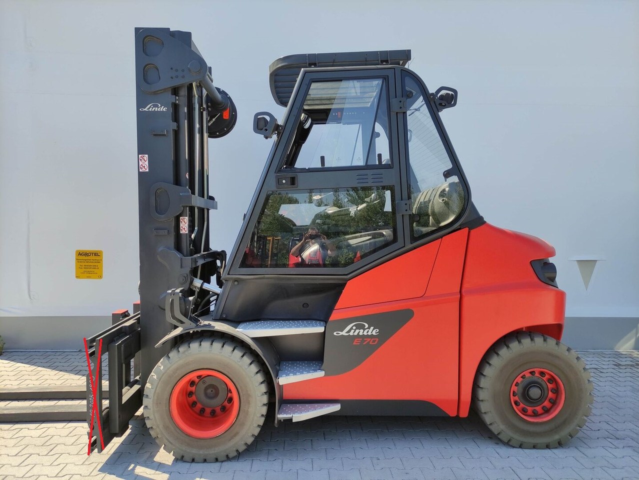 Linde E70-01-127 - מלגזה חשמלית: תמונה 1 Linde E70-01-127 - מלגזה חשמלית: תמונה 1