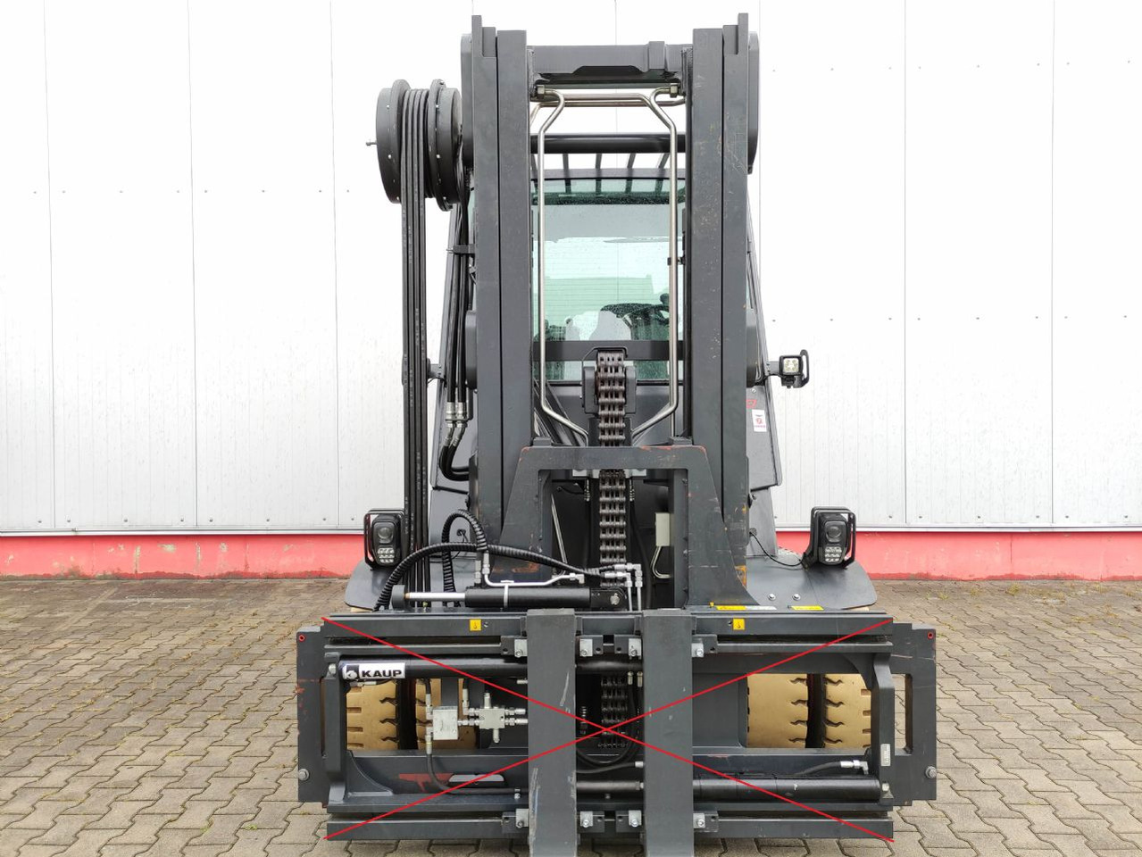 Linde E80-01-127 - מלגזה חשמלית: תמונה 3 Linde E80-01-127 - מלגזה חשמלית: תמונה 3