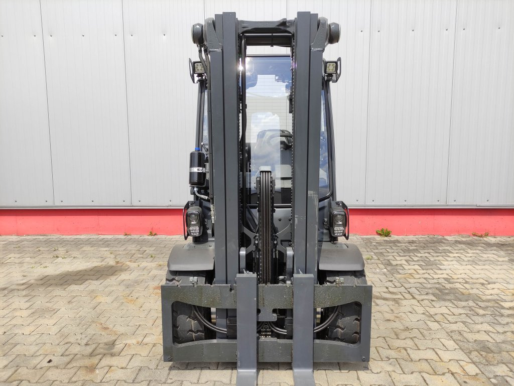 Linde H35D-01-1202 - מלגזת סולר: תמונה 4 Linde H35D-01-1202 - מלגזת סולר: תמונה 4