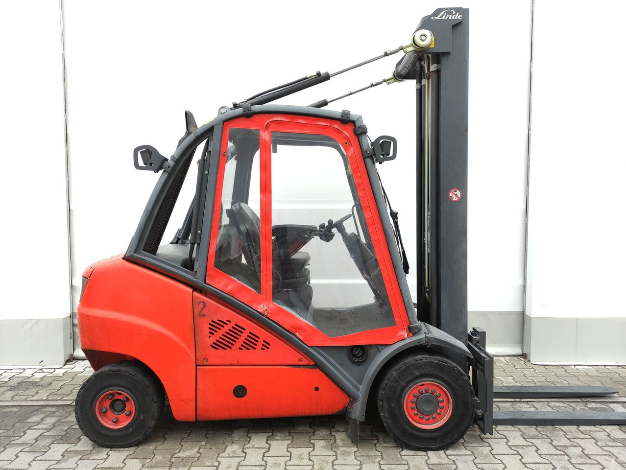 Linde H35D-393-01 - מלגזת סולר: תמונה 2 Linde H35D-393-01 - מלגזת סולר: תמונה 2