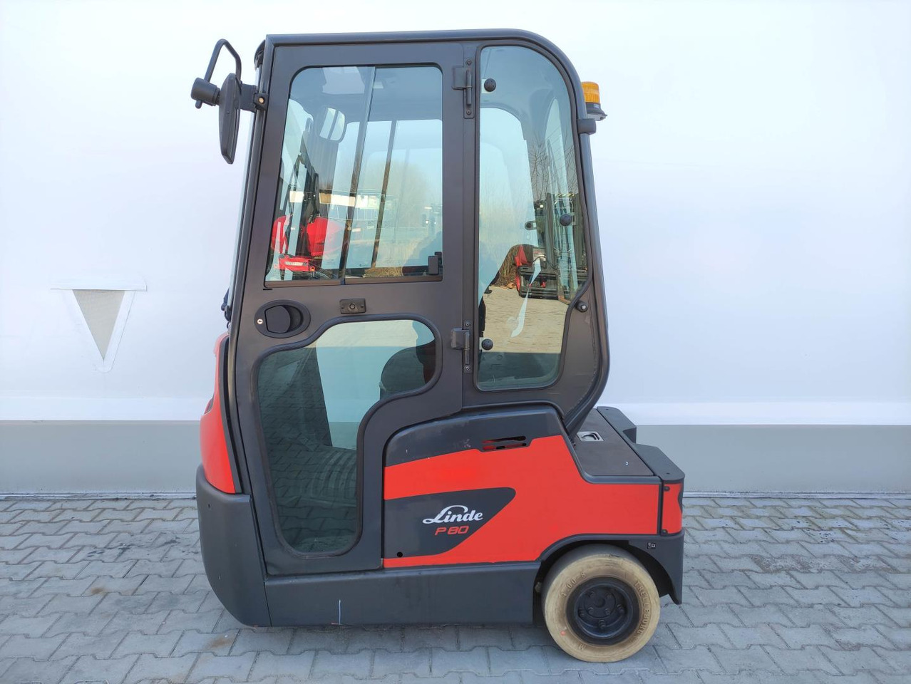 Linde P80 - טרקטור גרירה: תמונה 1 Linde P80 - טרקטור גרירה: תמונה 1