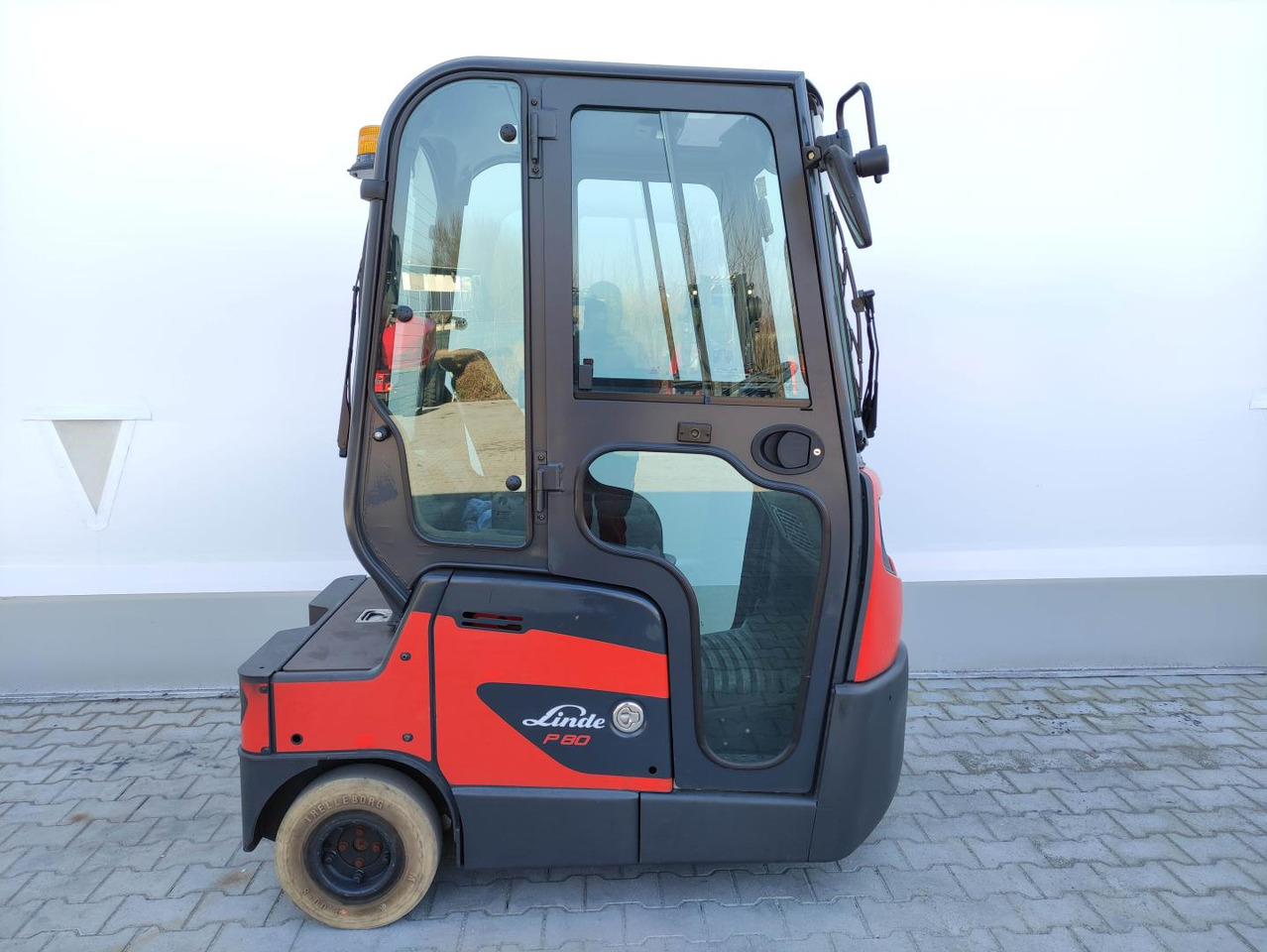 Linde P80 - טרקטור גרירה: תמונה 2 Linde P80 - טרקטור גרירה: תמונה 2