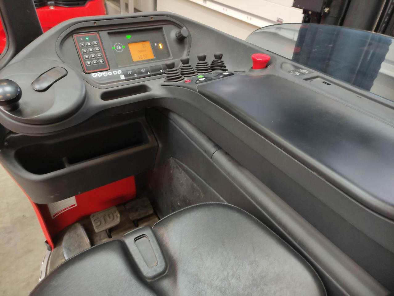 Linde R14-01-1120 - משאית הגעה: תמונה 5 Linde R14-01-1120 - משאית הגעה: תמונה 5