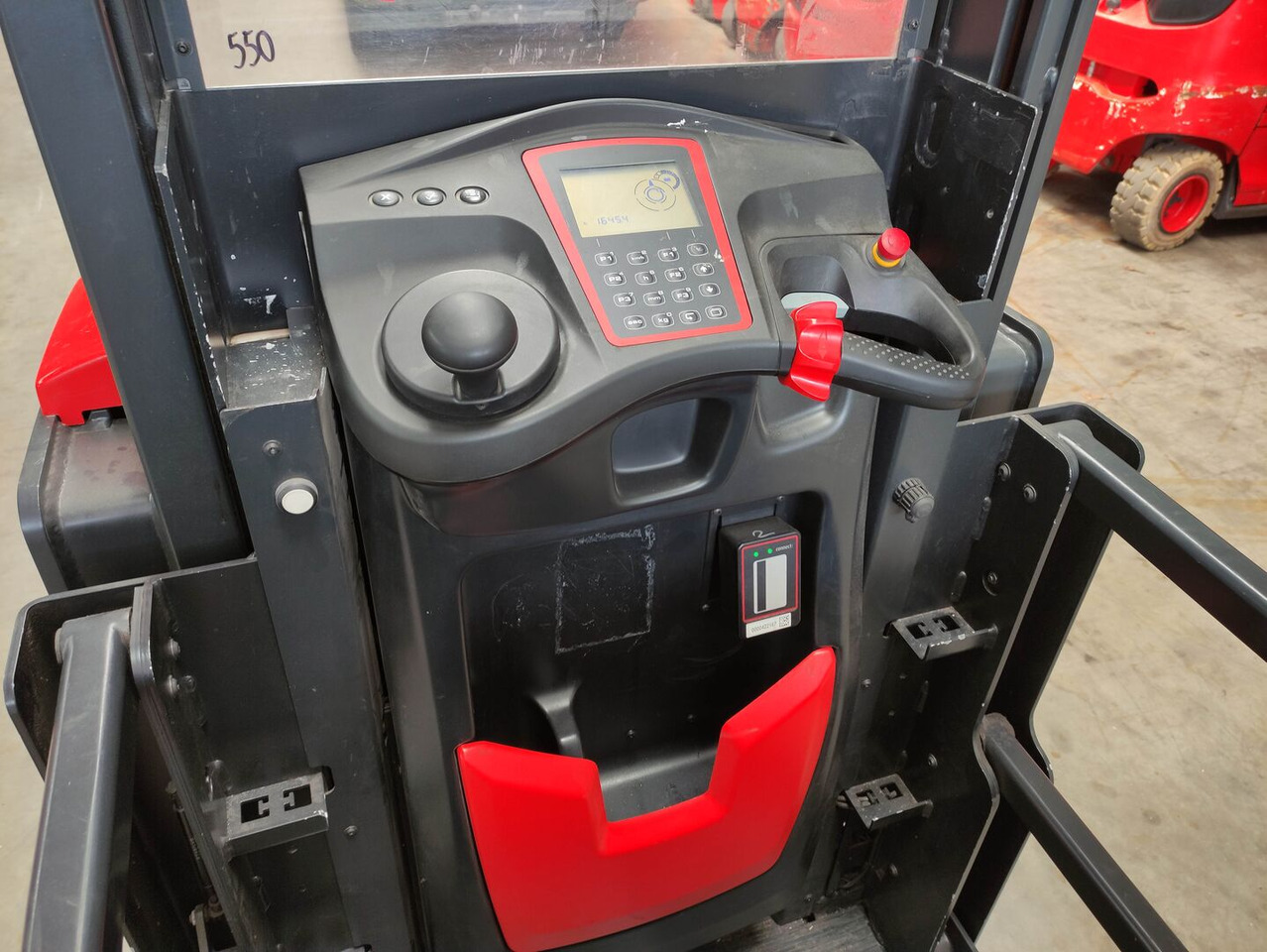 Linde V10-02 - בוחר הזמנות: תמונה 5 Linde V10-02 - בוחר הזמנות: תמונה 5