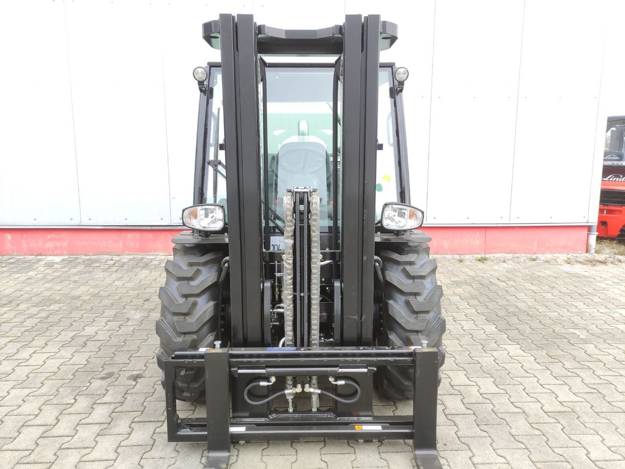 Manitou MC25-4 DK ST5 S1 (NEU) - מלגזת שטח קשה: תמונה 3 Manitou MC25-4 DK ST5 S1 (NEU) - מלגזת שטח קשה: תמונה 3