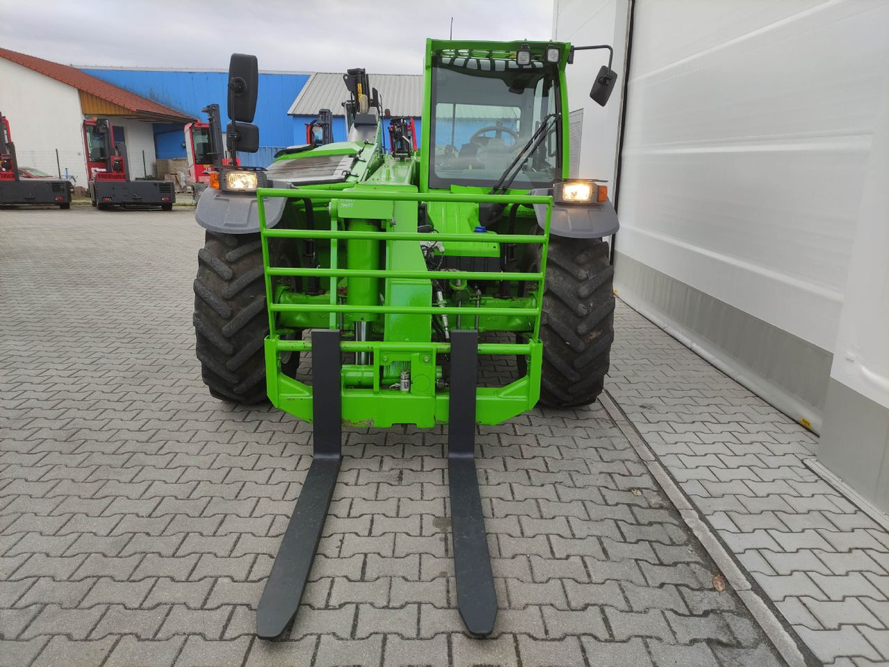 Merlo TF35.7-140 - 40 km/h - מפעיל טלסקופי: תמונה 3 Merlo TF35.7-140 - 40 km/h - מפעיל טלסקופי: תמונה 3