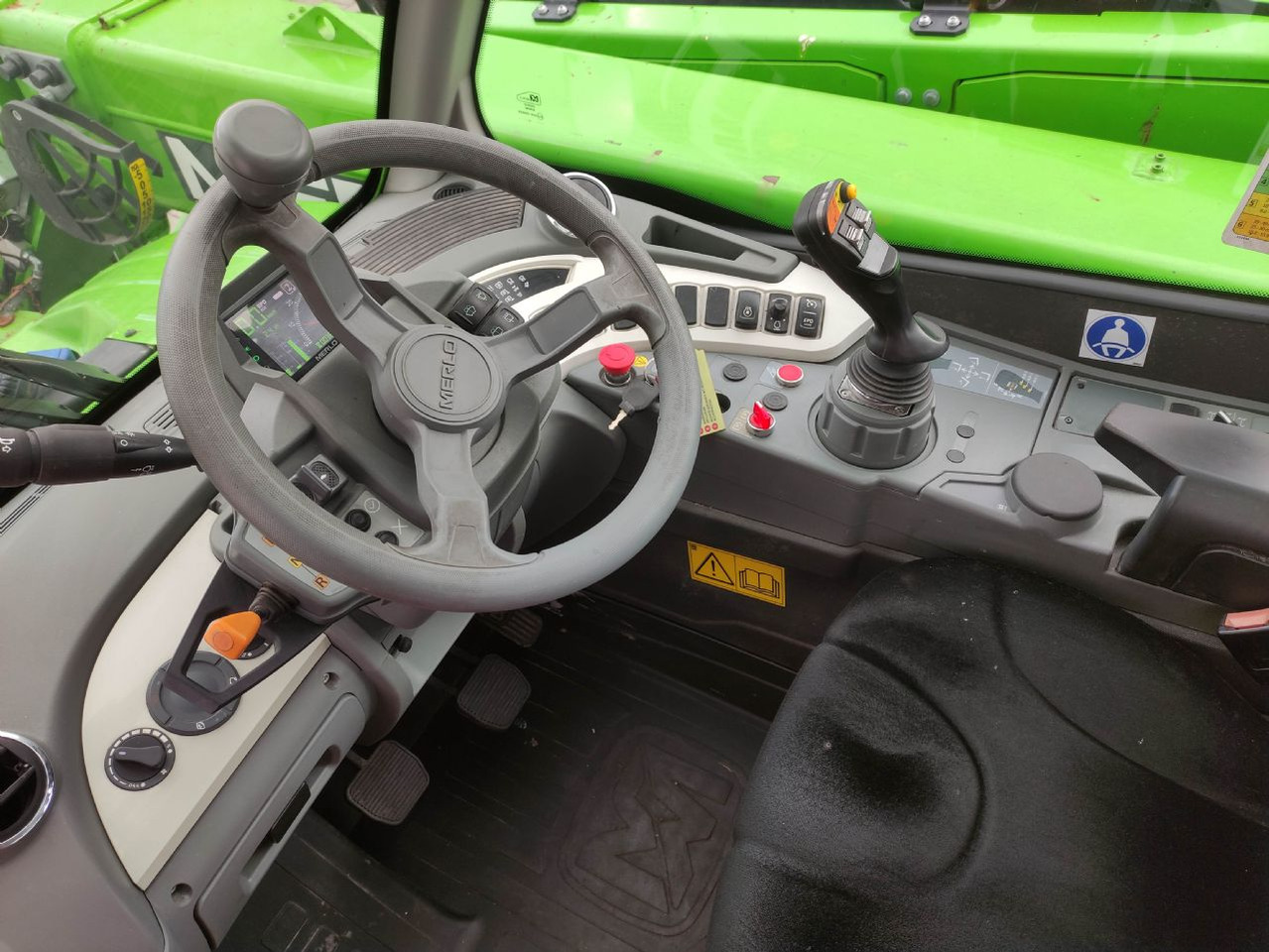 Merlo TF35.7-140 - 40 km/h - מפעיל טלסקופי: תמונה 5 Merlo TF35.7-140 - 40 km/h - מפעיל טלסקופי: תמונה 5