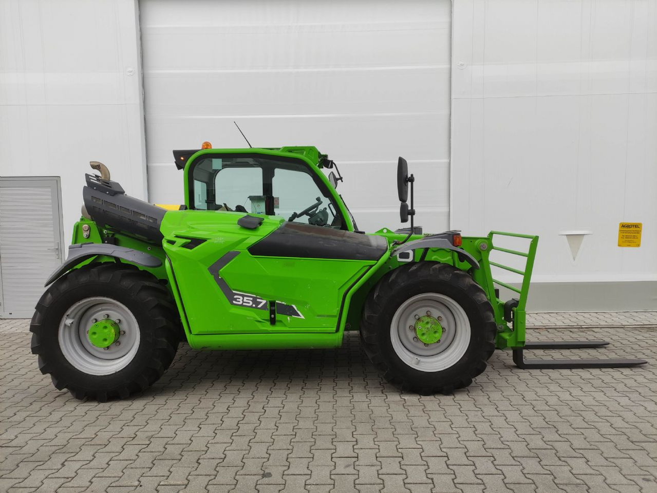 Merlo TF35.7-140 - 40 km/h - מפעיל טלסקופי: תמונה 2 Merlo TF35.7-140 - 40 km/h - מפעיל טלסקופי: תמונה 2