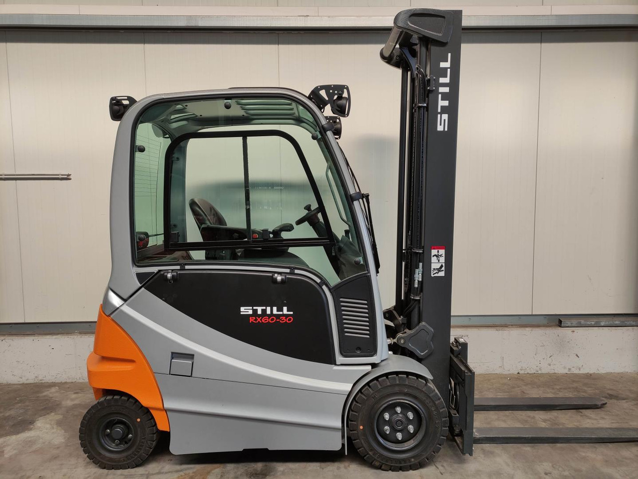 Still RX60-30 - מלגזה חשמלית: תמונה 2 Still RX60-30 - מלגזה חשמלית: תמונה 2