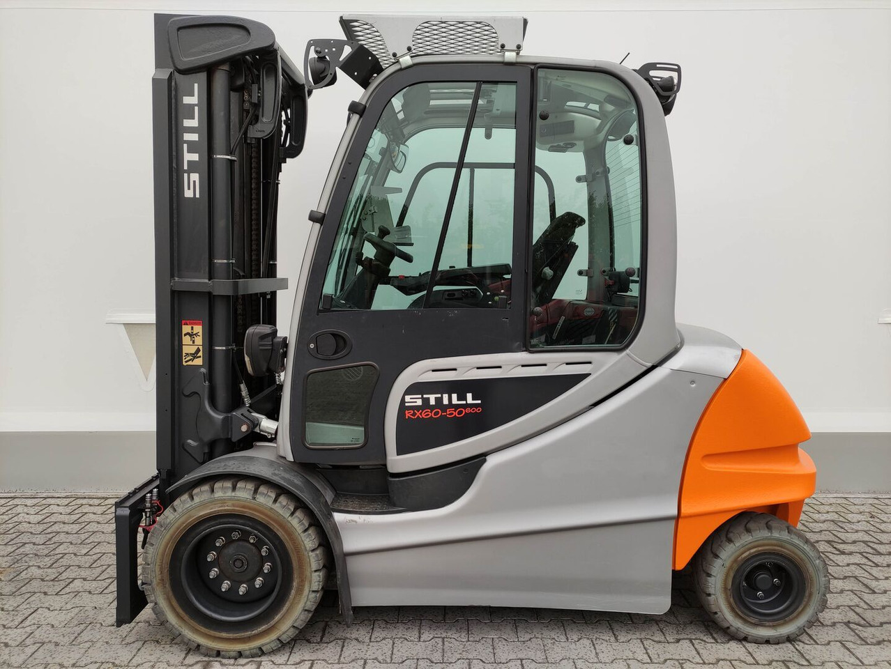 Still RX60-50/600 - מלגזה חשמלית: תמונה 1 Still RX60-50/600 - מלגזה חשמלית: תמונה 1