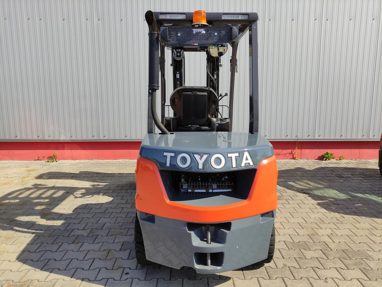 Toyota 52-8FDF30 - מלגזת סולר: תמונה 4 Toyota 52-8FDF30 - מלגזת סולר: תמונה 4