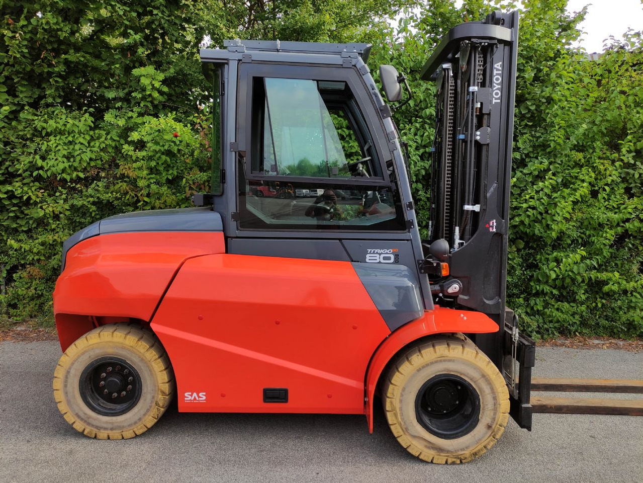 Toyota 9FBH80T900 - מלגזה חשמלית: תמונה 2 Toyota 9FBH80T900 - מלגזה חשמלית: תמונה 2