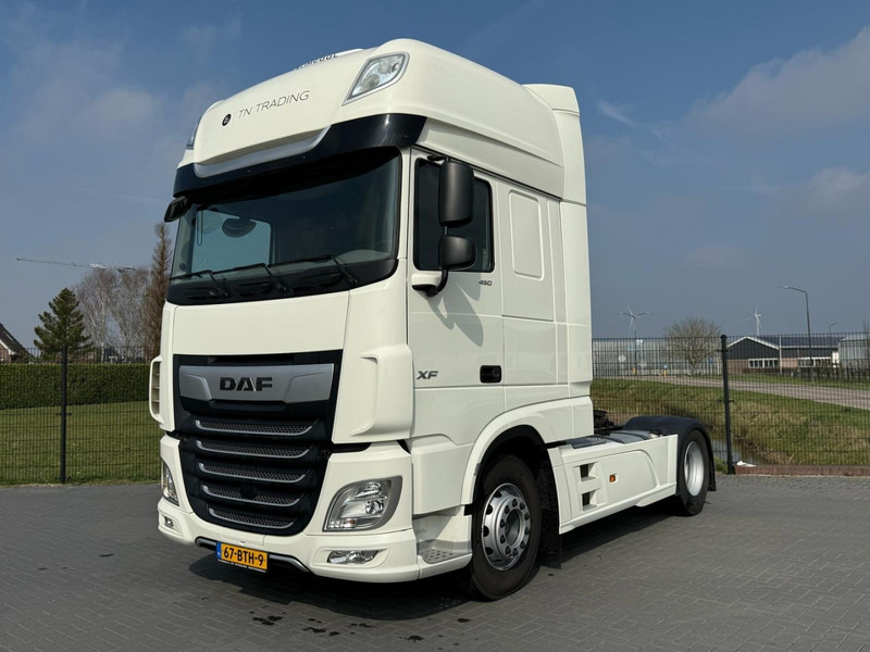 DAF XF 450 STAND KLIMA, FULL SPOILER, 2X BED, NL TRUCK. - יחידת טרקטור: תמונה 2 DAF XF 450 STAND KLIMA, FULL SPOILER, 2X BED, NL TRUCK. - יחידת טרקטור: תמונה 2