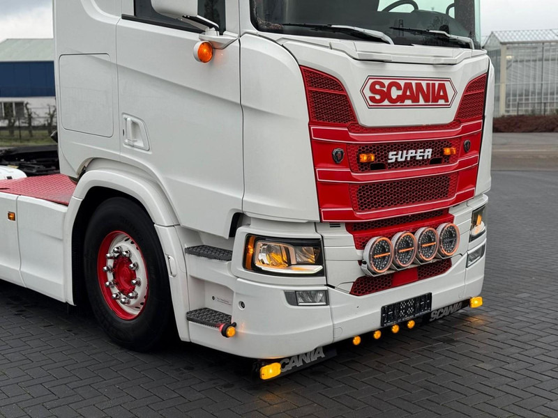 Scania R500 NGS SHOWTRUCK, 2.95WB, HYDRAULIEK, VOLLUCHT, OLD SCHOOL. - יחידת טרקטור: תמונה 2 Scania R500 NGS SHOWTRUCK, 2.95WB, HYDRAULIEK, VOLLUCHT, OLD SCHOOL. - יחידת טרקטור: תמונה 2