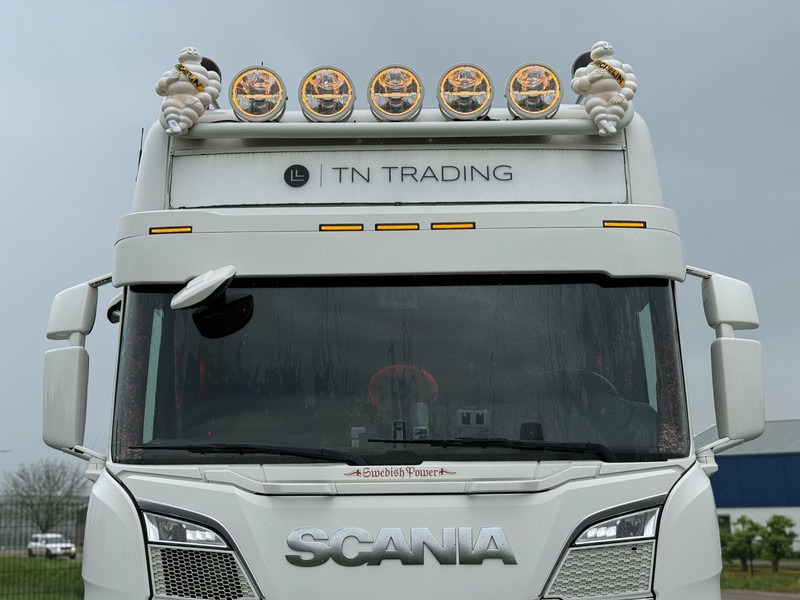 Scania R650 V8 FULL AIR, SHOW TRUCK, SPECIAL INTERIOR, SMART TACHO 2. - יחידת טרקטור: תמונה 4 Scania R650 V8 FULL AIR, SHOW TRUCK, SPECIAL INTERIOR, SMART TACHO 2. - יחידת טרקטור: תמונה 4