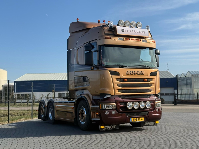 Scania R730 V8 V8, SHOWTRUCK VOLLUCHT, RETARDER, HYDRAULIEK, BOOGIE, ALU WIELEN, LEER. - יחידת טרקטור: תמונה 2 Scania R730 V8 V8, SHOWTRUCK VOLLUCHT, RETARDER, HYDRAULIEK, BOOGIE, ALU WIELEN, LEER. - יחידת טרקטור: תמונה 2