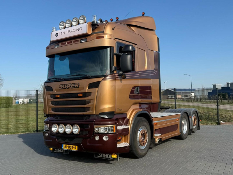 Scania R730 V8 V8, SHOWTRUCK VOLLUCHT, RETARDER, HYDRAULIEK, BOOGIE, ALU WIELEN, LEER. - יחידת טרקטור: תמונה 1 Scania R730 V8 V8, SHOWTRUCK VOLLUCHT, RETARDER, HYDRAULIEK, BOOGIE, ALU WIELEN, LEER. - יחידת טרקטור: תמונה 1