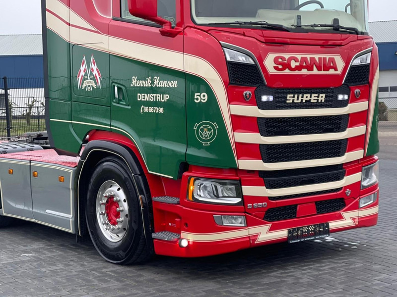 Scania S 650 SHOW TRUCK, FULL AIR, MOTOR BRAKE, PTO/HYDRAULIC. - יחידת טרקטור: תמונה 4 Scania S 650 SHOW TRUCK, FULL AIR, MOTOR BRAKE, PTO/HYDRAULIC. - יחידת טרקטור: תמונה 4