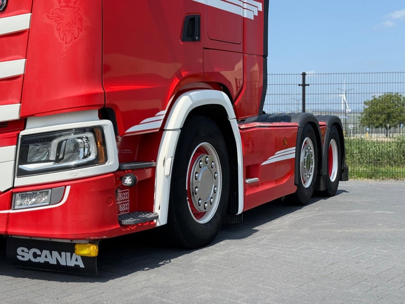 Scania S500 VOLLUCHT, GESTUURD, SHOWTRUCK, LEER. - יחידת טרקטור: תמונה 4 Scania S500 VOLLUCHT, GESTUURD, SHOWTRUCK, LEER. - יחידת טרקטור: תמונה 4