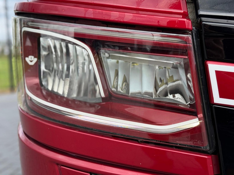 Scania S580 V8 NGS SHOWTRUCK, VOLLUCHT, RETARDER, LEER, GESTUURD. - יחידת טרקטור: תמונה 5 Scania S580 V8 NGS SHOWTRUCK, VOLLUCHT, RETARDER, LEER, GESTUURD. - יחידת טרקטור: תמונה 5
