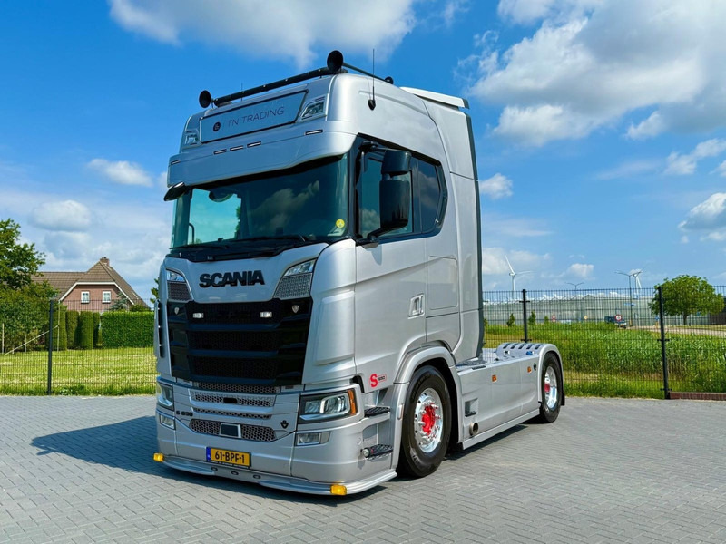 Scania S650 ADR, FULL AIR, LEATHER, SHOW, INTERIOR, LIKE NEW! - יחידת טרקטור: תמונה 2 Scania S650 ADR, FULL AIR, LEATHER, SHOW, INTERIOR, LIKE NEW! - יחידת טרקטור: תמונה 2