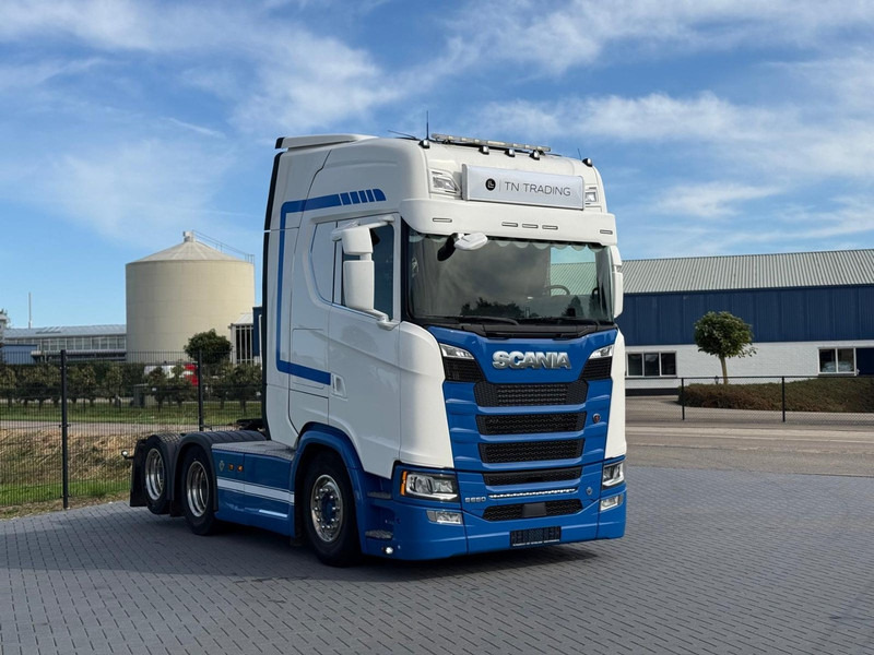 Scania S650 V8 NGS 2.95WB, PTO VOORBEREIDING, VOLLUCHT, KING OF THE ROAD, RETARDER, LEER. - יחידת טרקטור: תמונה 4 Scania S650 V8 NGS 2.95WB, PTO VOORBEREIDING, VOLLUCHT, KING OF THE ROAD, RETARDER, LEER. - יחידת טרקטור: תמונה 4
