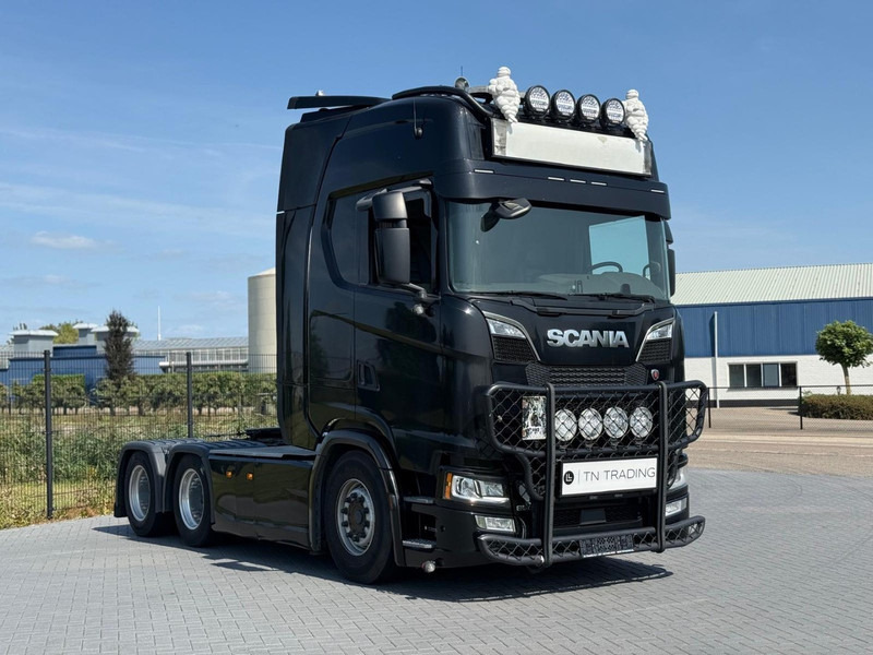 Scania S650 V8 NGS 6X4, 3.15WB, VOLLUCHT, RETARDER, LEER. - יחידת טרקטור: תמונה 1 Scania S650 V8 NGS 6X4, 3.15WB, VOLLUCHT, RETARDER, LEER. - יחידת טרקטור: תמונה 1
