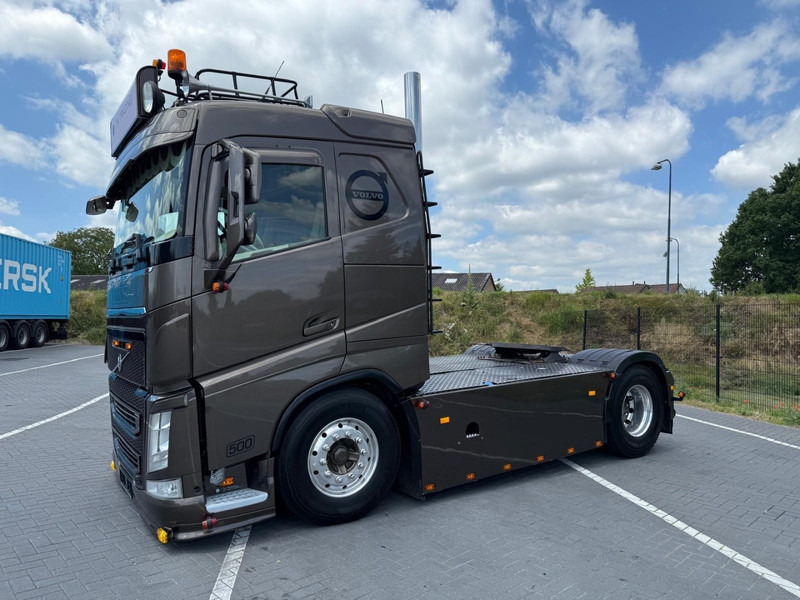 Volvo FH 13.500 SHOW TRUCK, FULL AIR, INTERIOR, TOP, HYDRAULIC. - יחידת טרקטור: תמונה 3 Volvo FH 13.500 SHOW TRUCK, FULL AIR, INTERIOR, TOP, HYDRAULIC. - יחידת טרקטור: תמונה 3