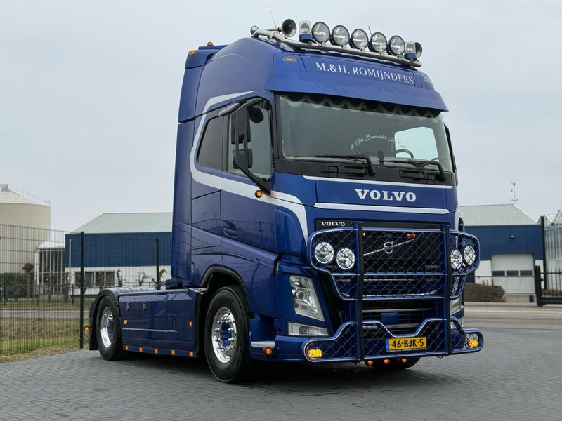 Volvo FH 13.500XL SHOW TRUCK, CUSTOMER INTERIOR, ALCOA, TOP! - יחידת טרקטור: תמונה 1 Volvo FH 13.500XL SHOW TRUCK, CUSTOMER INTERIOR, ALCOA, TOP! - יחידת טרקטור: תמונה 1