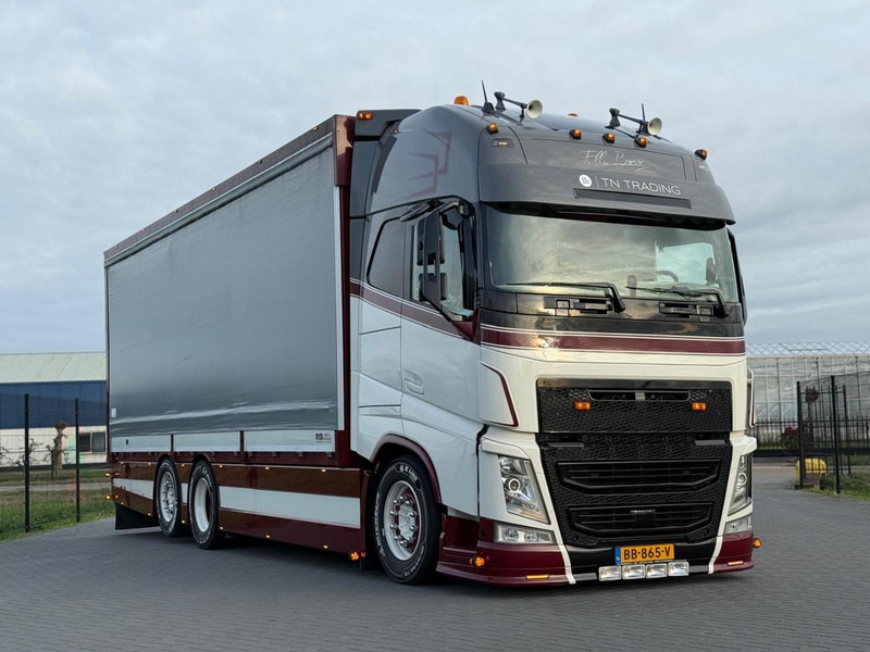 Volvo FH 13.500XL SHOW TRUCK, SPECIAL INTERIOR, TOP STAAT, VOLLUCHT, LAGE KM. - משאית תיבה: תמונה 1 Volvo FH 13.500XL SHOW TRUCK, SPECIAL INTERIOR, TOP STAAT, VOLLUCHT, LAGE KM. - משאית תיבה: תמונה 1