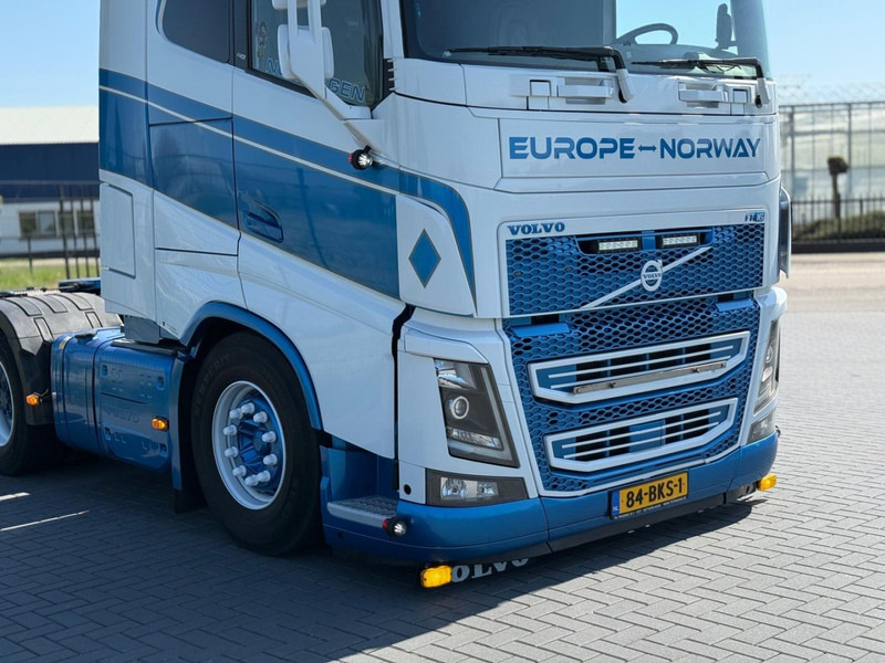 Volvo FH 16.750 FULL AIR, LEATHER, SHOW, TOP CONDITION, XL CABINE. - יחידת טרקטור: תמונה 5 Volvo FH 16.750 FULL AIR, LEATHER, SHOW, TOP CONDITION, XL CABINE. - יחידת טרקטור: תמונה 5