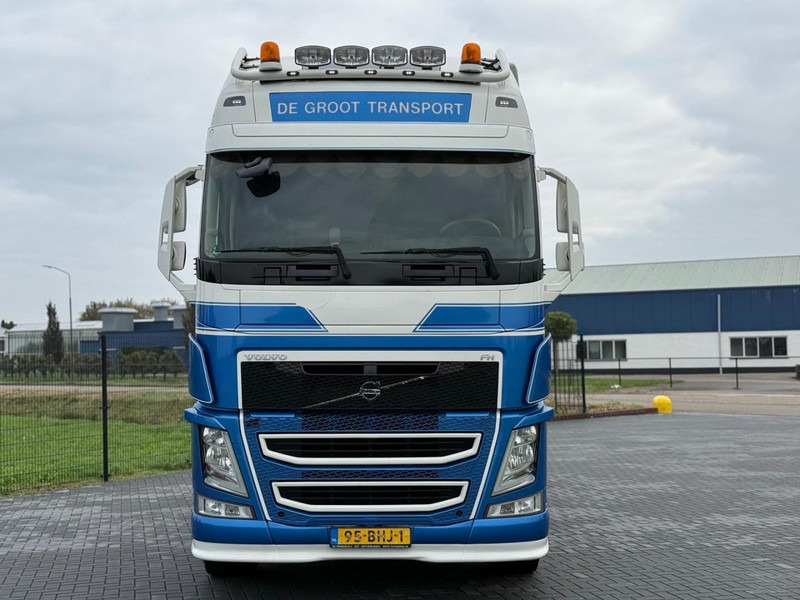 Volvo FH 540 CONTAINER TRANSPORT, KIEP SYSTEEM, LEATHER SEATS, TOP. - מוביל מכולות/ משאית החלפת גוף: תמונה 3 Volvo FH 540 CONTAINER TRANSPORT, KIEP SYSTEEM, LEATHER SEATS, TOP. - מוביל מכולות/ משאית החלפת גוף: תמונה 3