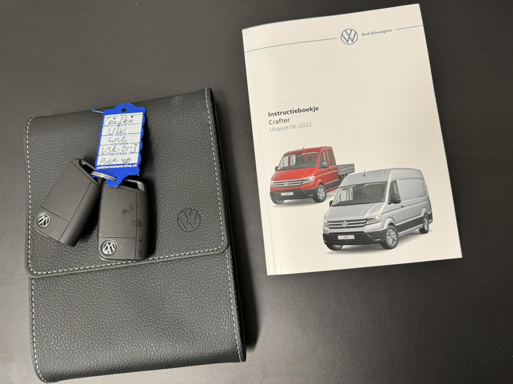Volkswagen Crafter-35 2.0 TDI L4 DC Trendline Cruise control Automatisch airco Navigatie Apple Carplay / Android Auto - טנדר: תמונה 3 Volkswagen Crafter-35 2.0 TDI L4 DC Trendline Cruise control Automatisch airco Navigatie Apple Carplay / Android Auto - טנדר: תמונה 3