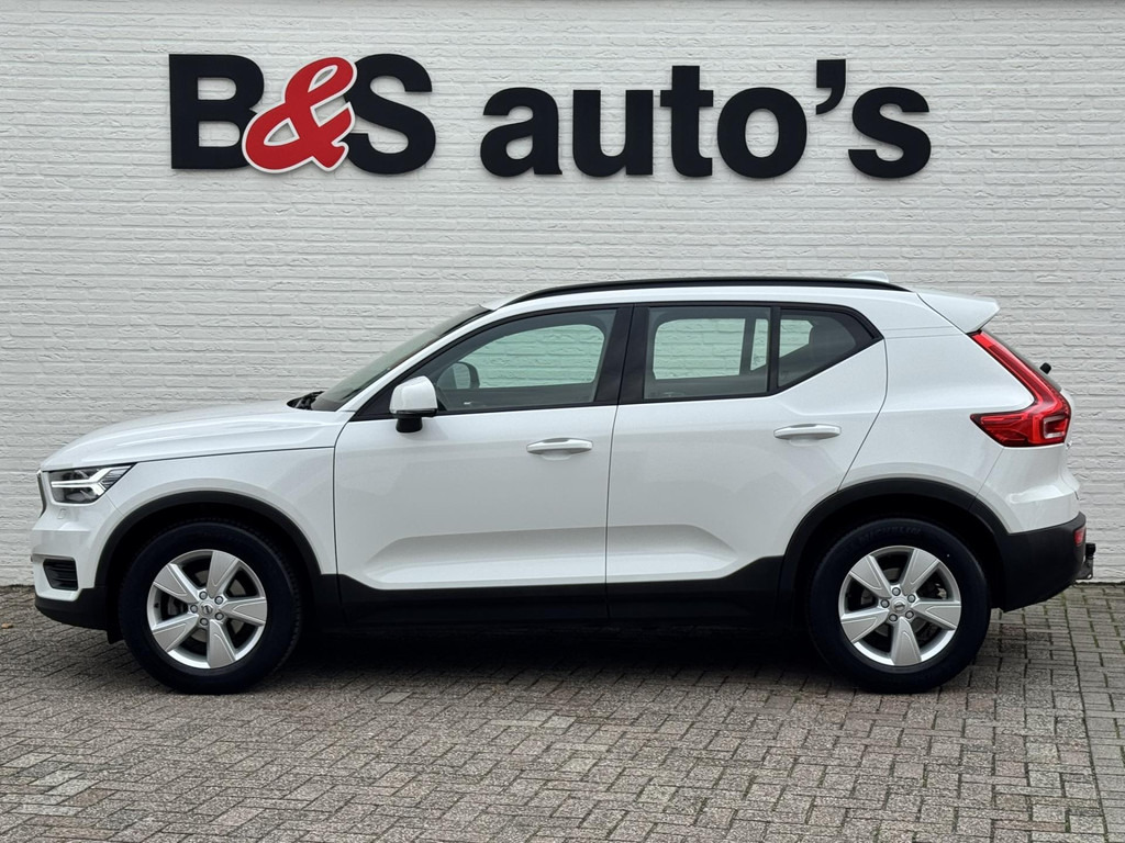 Volvo XC40-1.5 T3 Adaptive cruise Climate control Stoelverwarming Navigatie LED koplampen parkeersensor achter - מכונית: תמונה 4 Volvo XC40-1.5 T3 Adaptive cruise Climate control Stoelverwarming Navigatie LED koplampen parkeersensor achter - מכונית: תמונה 4