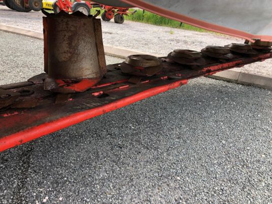 Kuhn GMD 700 GII FF - מכסחה: תמונה 2 Kuhn GMD 700 GII FF - מכסחה: תמונה 2
