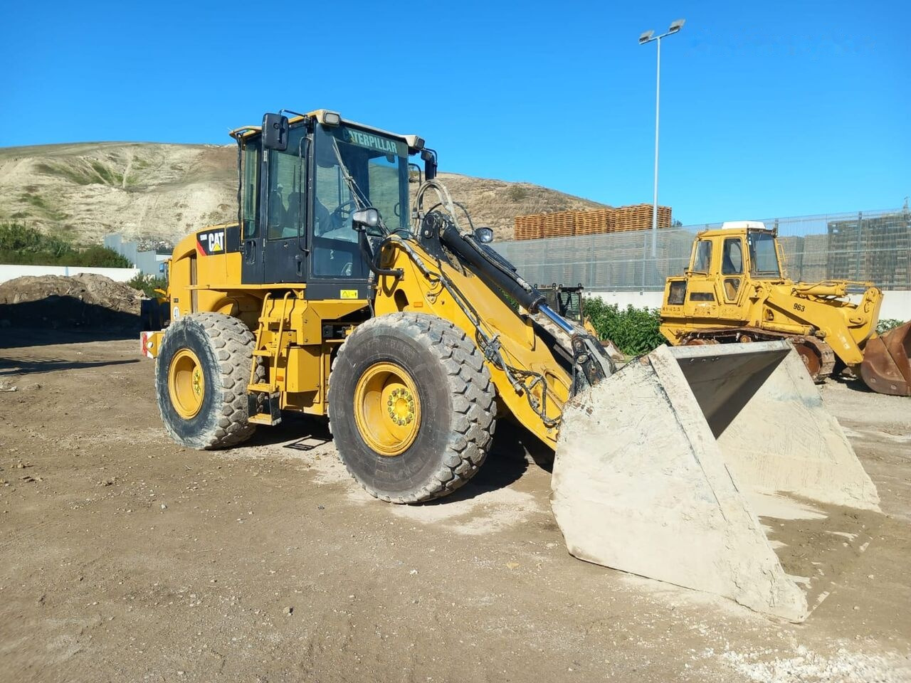 Caterpillar 930H - מעמיס גלגלים: תמונה 3 Caterpillar 930H - מעמיס גלגלים: תמונה 3