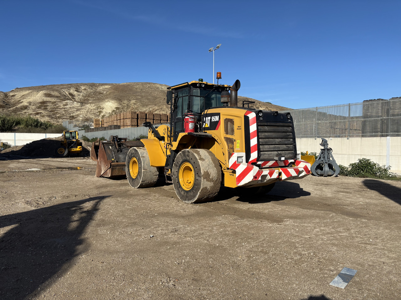 Caterpillar 950M - מעמיס גלגלים: תמונה 3 Caterpillar 950M - מעמיס גלגלים: תמונה 3