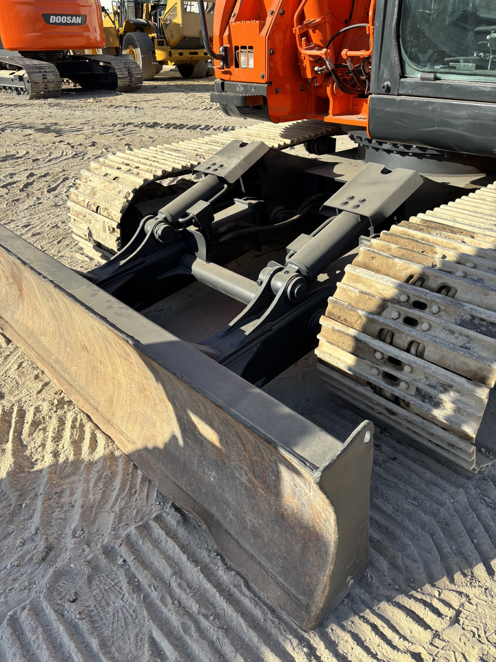 מחפר סורק DOOSAN DX140-3: תמונה 7
