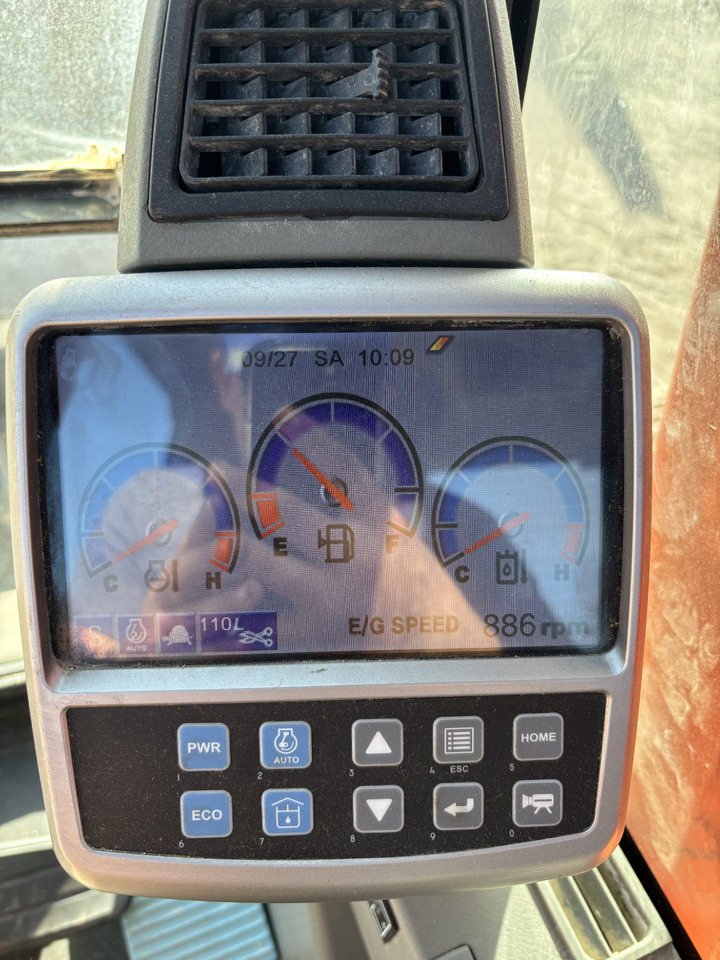 מחפר סורק DOOSAN DX140-3: תמונה 13