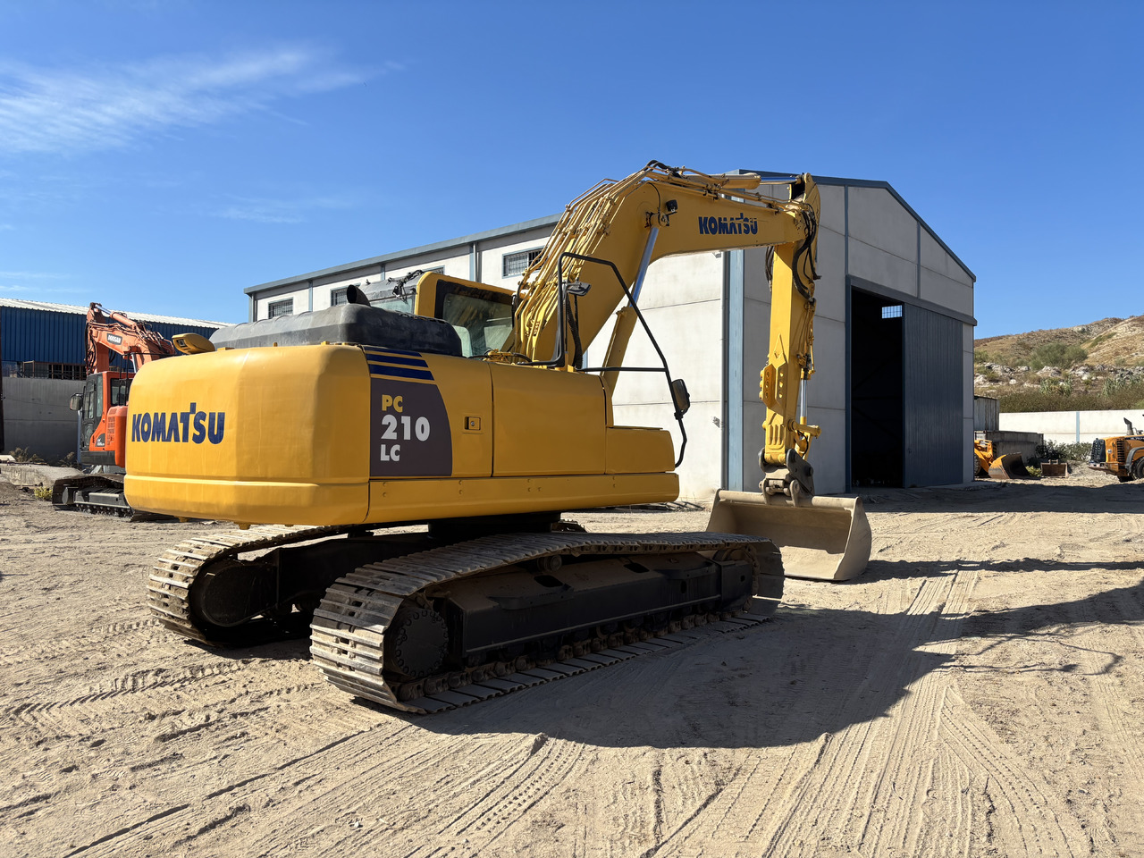 KOMATSU PC210-8 - מחפר סורק: תמונה 5 KOMATSU PC210-8 - מחפר סורק: תמונה 5