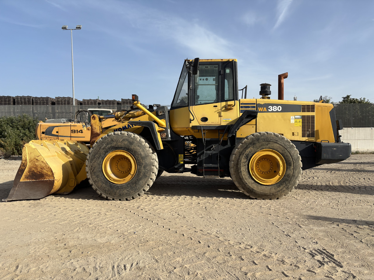 KOMATSU WA380-6 - מעמיס: תמונה 2 KOMATSU WA380-6 - מעמיס: תמונה 2
