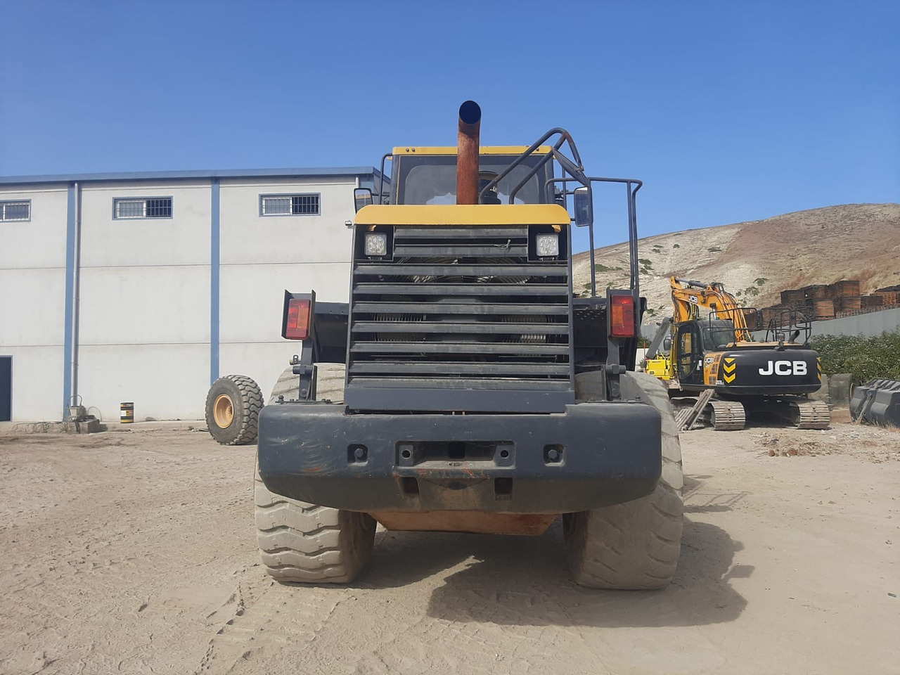 KOMATSU WA380-6 - מעמיס: תמונה 5 KOMATSU WA380-6 - מעמיס: תמונה 5