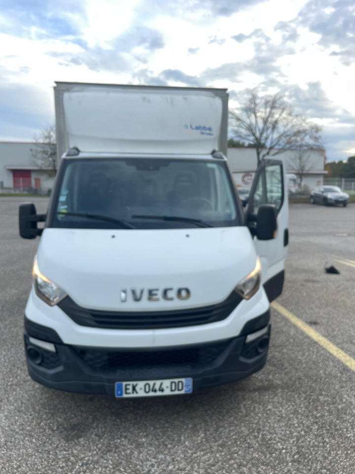 IVECO Dailly 35c16 - כלי רכב מסחרי עם תיבה: תמונה 1 IVECO Dailly 35c16 - כלי רכב מסחרי עם תיבה: תמונה 1