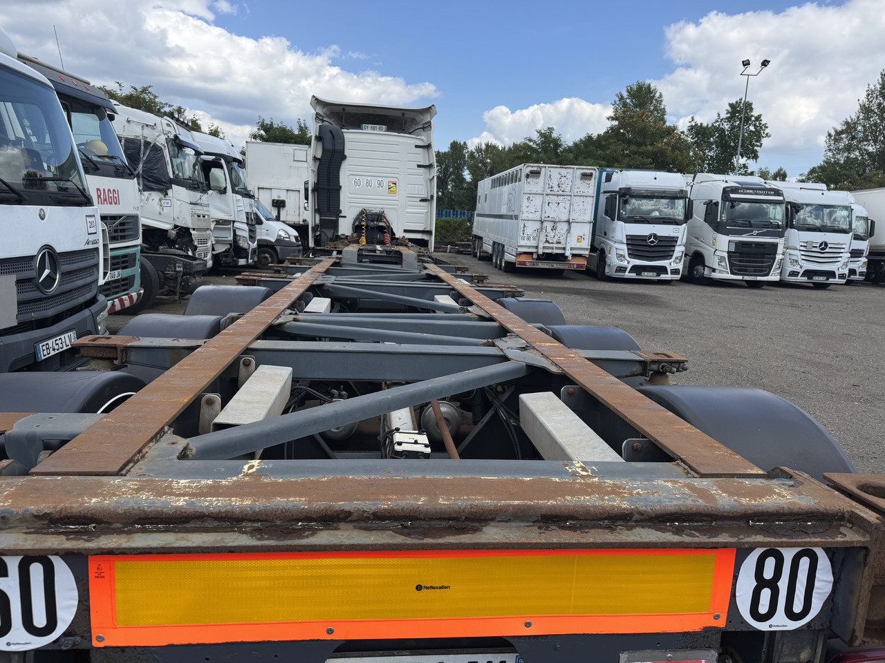 סמיטריילר מוביל מכולות/ החלפת גוף עבור הובלה של מכולות VAN HOOL Porte containers: תמונה 8 סמיטריילר מוביל מכולות/ החלפת גוף עבור הובלה של מכולות VAN HOOL Porte containers: תמונה 8