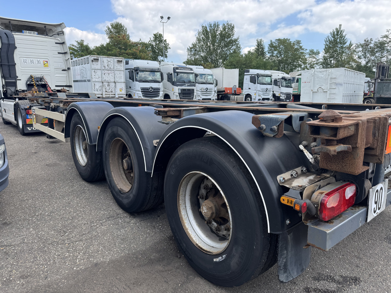 VAN HOOL Porte containers - סמיטריילר מוביל מכולות/ החלפת גוף: תמונה 1 VAN HOOL Porte containers - סמיטריילר מוביל מכולות/ החלפת גוף: תמונה 1