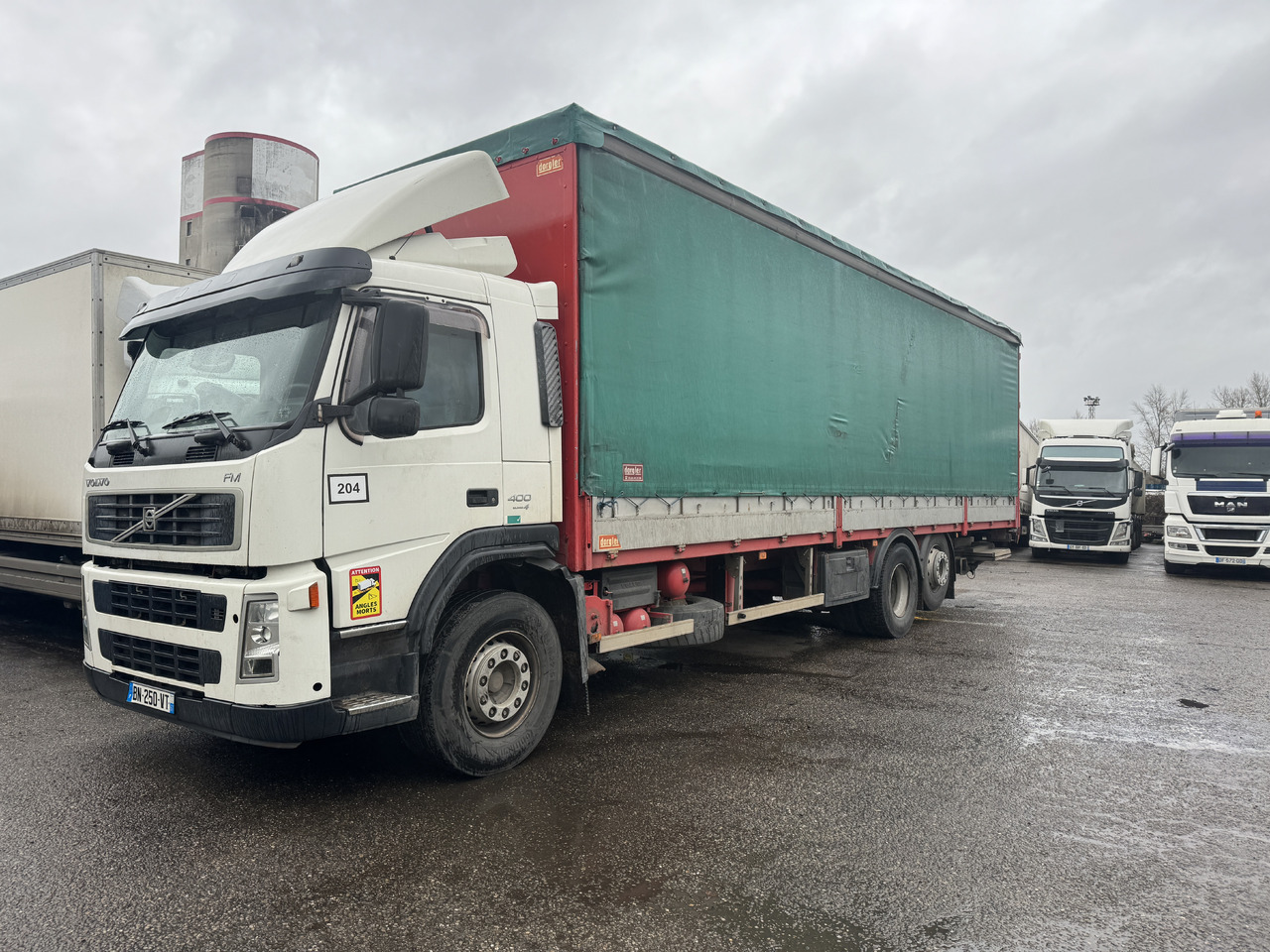 משאית וילונות צד VOLVO FM 400: תמונה 6