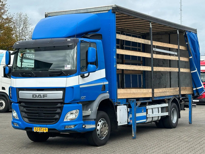 DAF CF 370 Euro 6 / BDF / Laadklep / New Tacho *New Apk* - משאית וילונות צד: תמונה 2 DAF CF 370 Euro 6 / BDF / Laadklep / New Tacho *New Apk* - משאית וילונות צד: תמונה 2