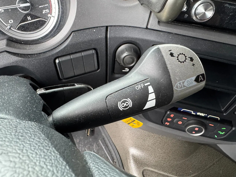 יחידת טרקטור DAF XF 450 Space Cab Euro 6: תמונה 15